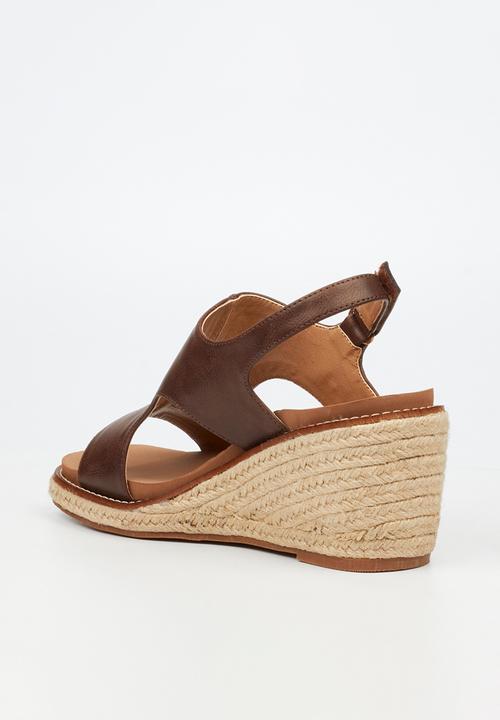 Butterfly Feet - Mila 2 espadrille wedge heel - chocolate