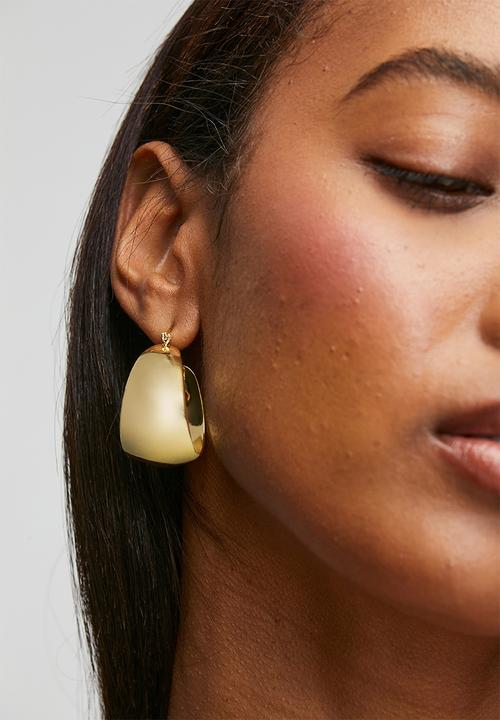 Tessa Design - Posy Wide Hoop Earrings - Gold