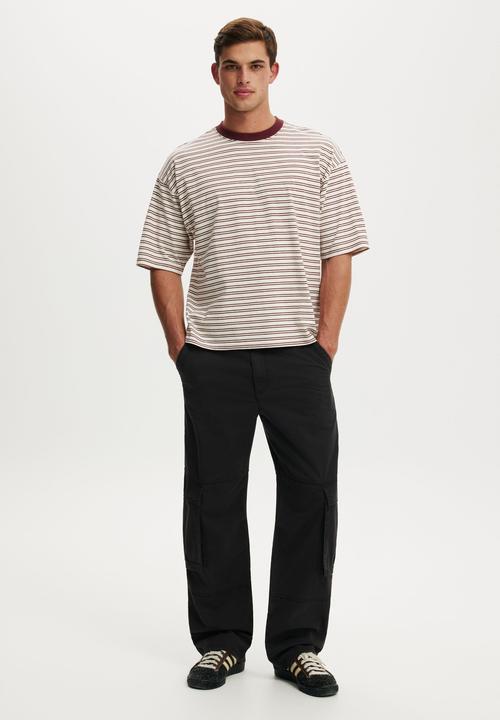 Cotton On - Baggy Cargo Pant - Black