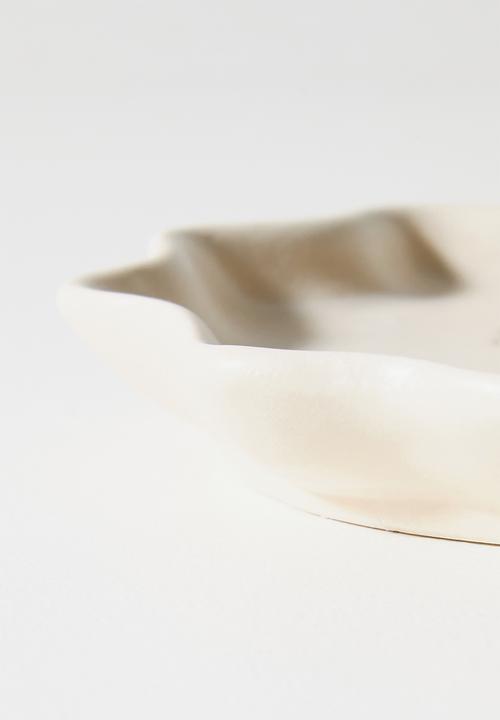 Sixth Floor - Stoneware Seahorse Side Plate - Natural