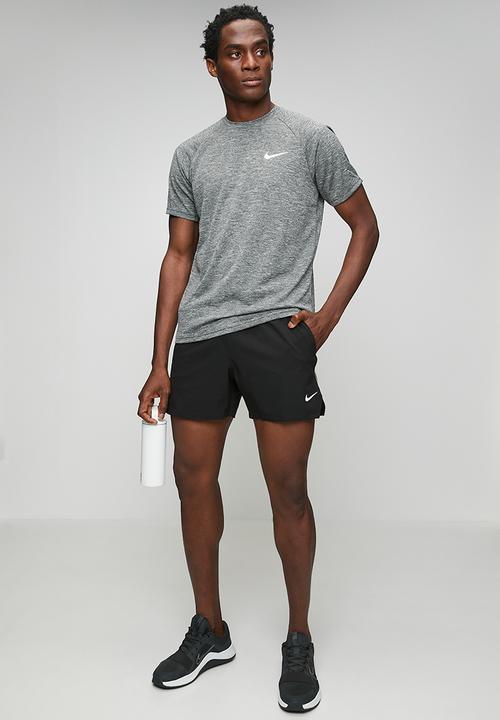 Nike - Short Sleave Heather Hydroguard - BLACK