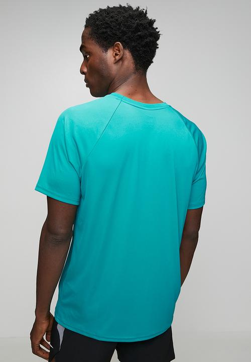 Nike - Short Sleeve Hydroguard - ENERGY