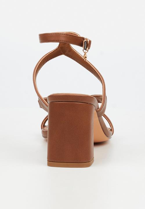 Miss Black - Lenor 2 strappy block heel - brown