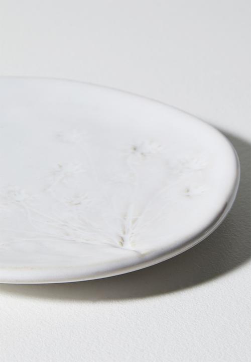 Sixth Floor - Stoneware Field Flower Side Plates Set 2