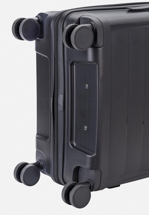 Voyager - Voyager Getaway 411 3 Piece Luggage Set - Black