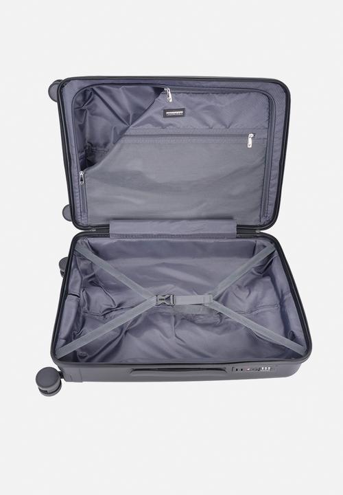 Voyager - Voyager Getaway 411 3 Piece Luggage Set - Black