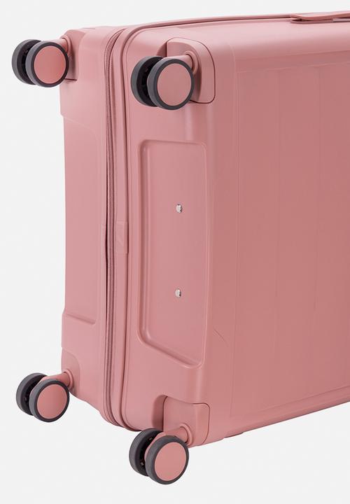 Voyager - Voyager Getaway 411 3 Piece Luggage Set - Pink