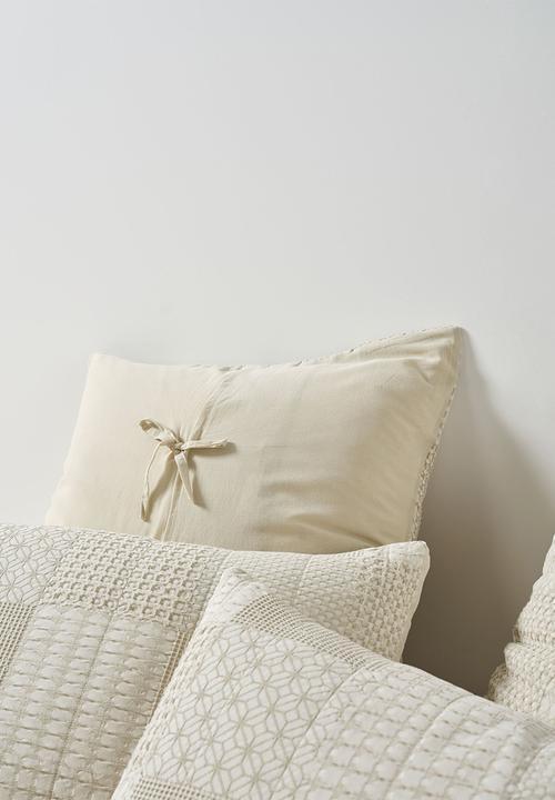 Linen House - Adeline Duvet Cover Set - Natural