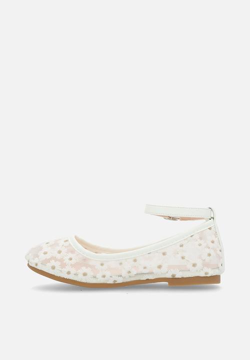 Pop Candy - Daisy aop pumps - white