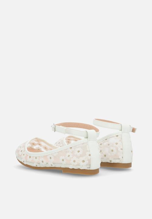Pop Candy - Daisy aop pumps - white