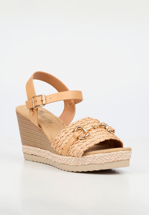 Butterfly Feet - Avery 7 raffia wedge heel - beige