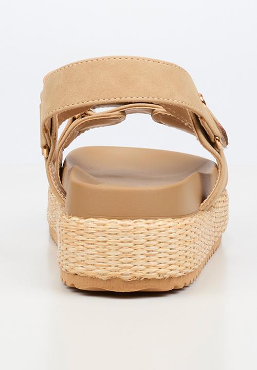 Miss Black - Emory 1 chunky strap wedge - natural