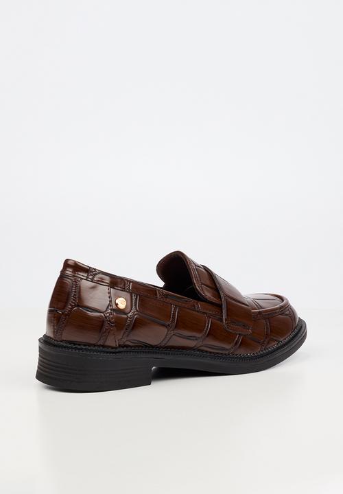 Miss Black - Lizi 3 croc print loafer - chocolate