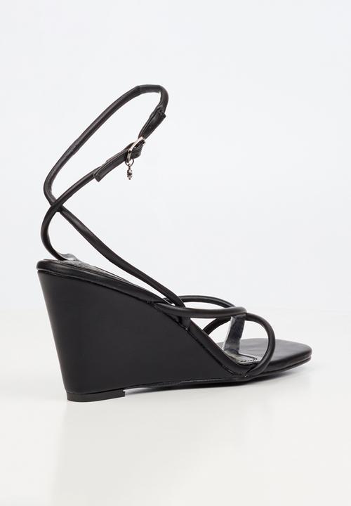 Miss Black - Marley 1 strappy wedge - black