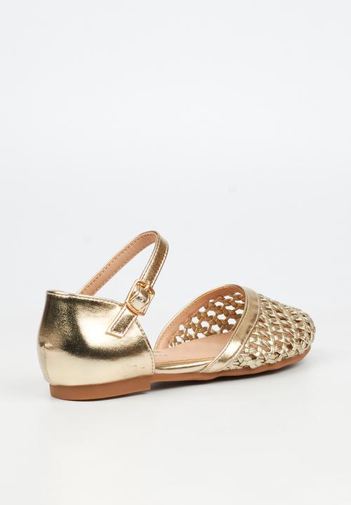 Little Miss Black - Lovely 2 Macrame Pump - Champagne
