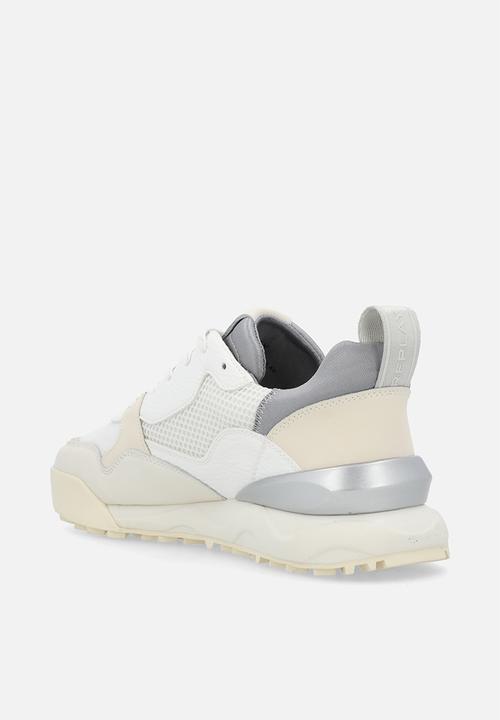 Replay - Field W Triple - White