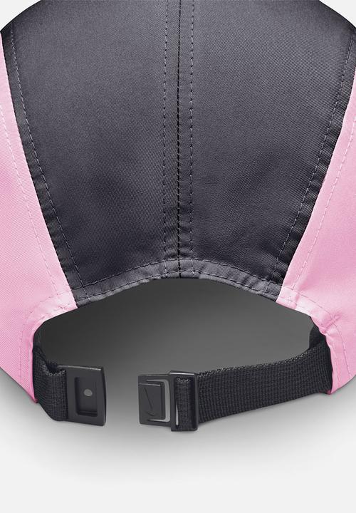 Nike - Nike Flydri-Fit Unstructured Swoosh Cap - Gridiron/Pink Smoke/Bleached Lilac