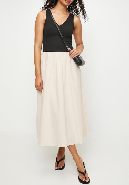 MILLA - Colourblocked fit and flare dress - Black Cream