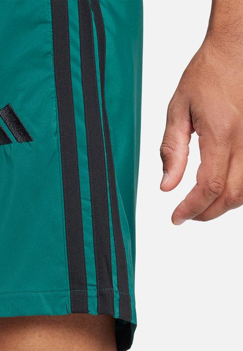 adidas Performance -  Essentials 3-Stripes Chelsea Shorts - Collegiate Green / Black