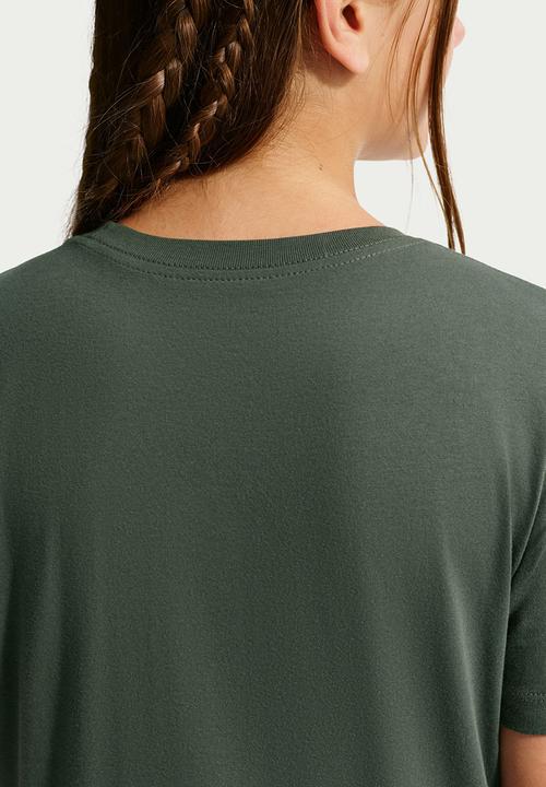 Nike - Nike sportswear club graphic tee - camo green