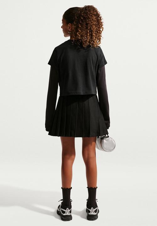 Nike - Girls Nike Sportswear Mod Crop Adapt Tee