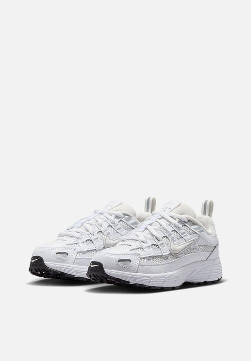 Nike - Nike p - 6000 pre school - platinum tint /white mtlc silver black