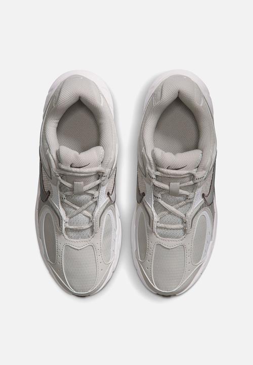 Nike - Nike v5 rnr grade school - light bone/summit white/cave stone