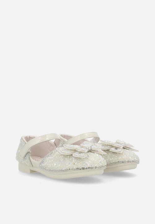 Pop Candy - Rhinestone princess flats with butterfly bow detail - white
