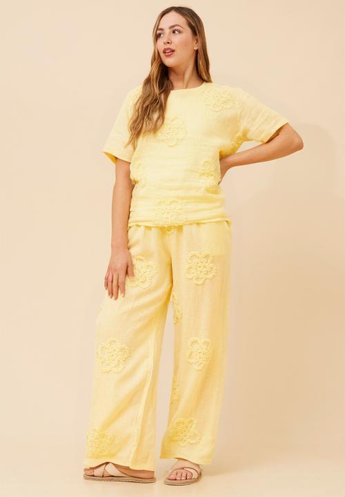 Stella Morgan - Made In Italy Pull On Wide Leg 100% Linen Pant With Floral Detail - Lemon