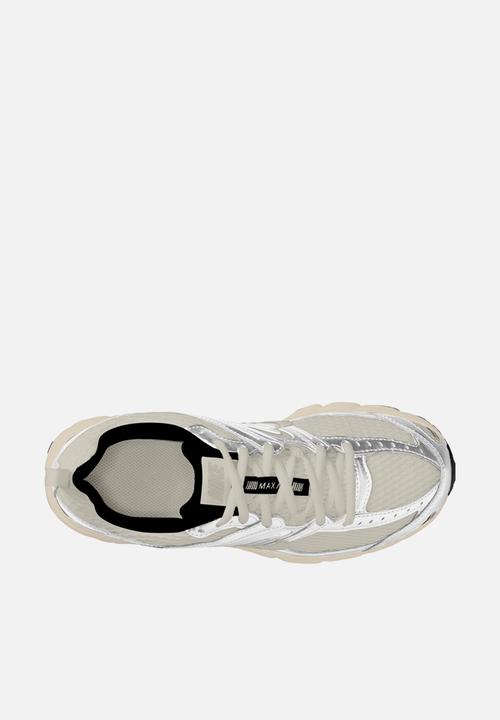 Nike - Nike air max moto 2k grade school - light bone/black/ metallic silver