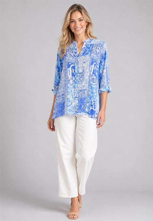Stella Morgan - Half Sleeve Batwing Sheer Button Through Shirt With Centre Back Button Detail - Multi Blue