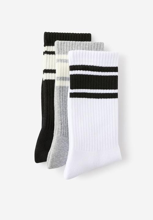 Cotton On - 3 Pack Essential Crew Socks - White/Grey Marle/Black/Triple Stripes