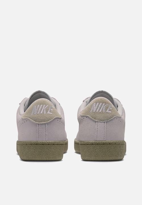 Nike - Nike Tennis Classic