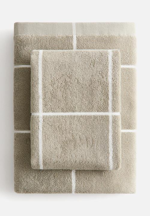 H&M - Grid-patterned bath towel - khaki beige/checked