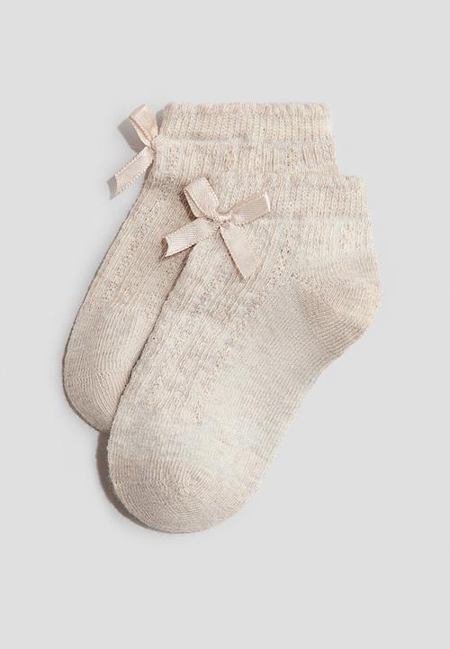 H&M - 4-pack shaftless socks - beige/white