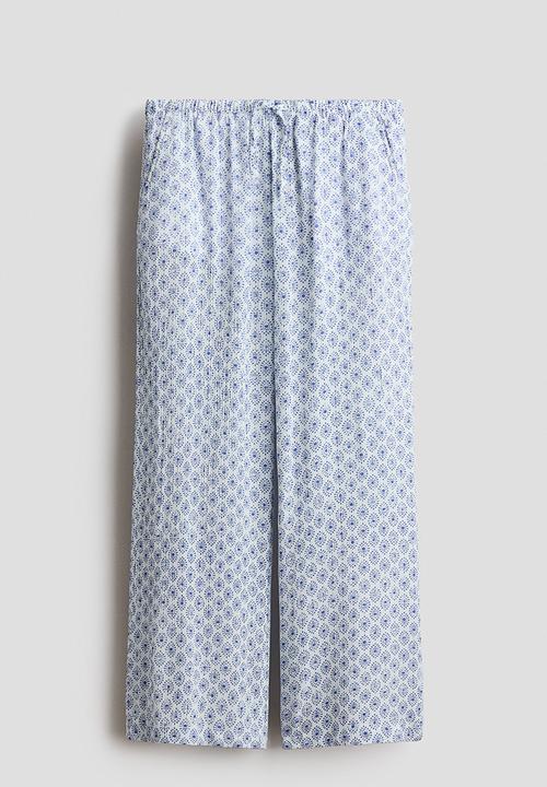 H&M - Pull-on trousers - white/blue patterned