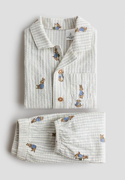 H&M - 2-piece shirt and trousers set - light blue/peter rabbit