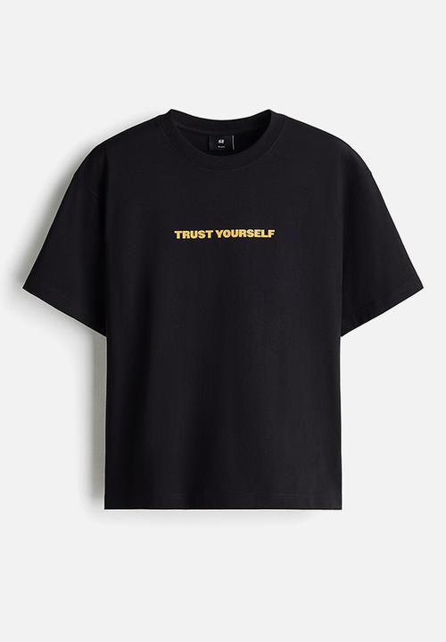 H&M - Relaxed fit printed t-shirt - black/trust yourself