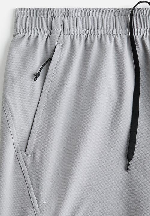 H&M - Sports shorts with drymove? - grey
