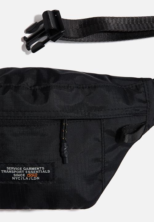 H&M - Nylon crossbody bag - black/service garments