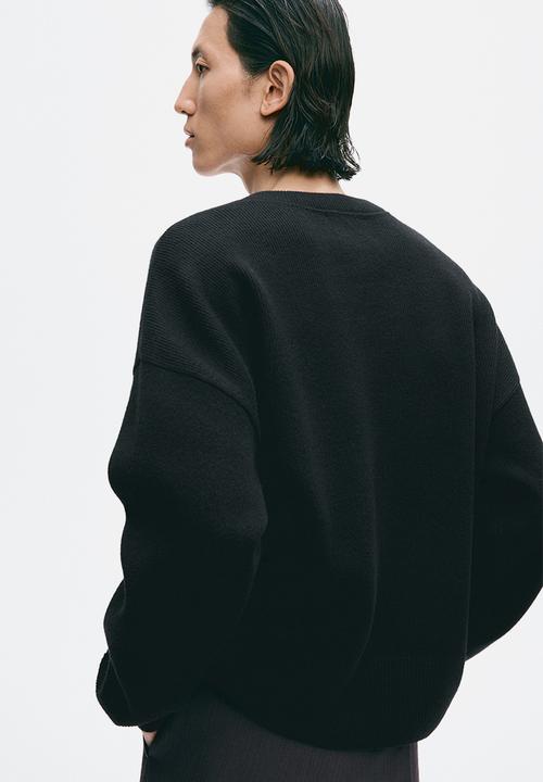 H&M - H&M Atelier:  Loose fit rib-knit cashmere jumper - black