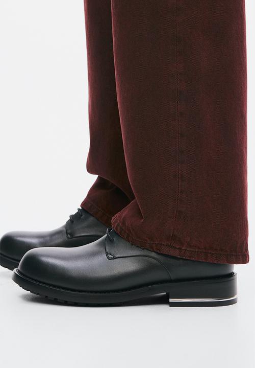 H&M - H&M Atelier:  Leather derby shoes - black