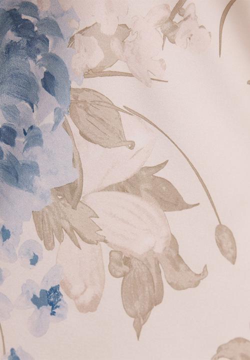 Forever New - Clementine high neck satin maxi dress - light floral