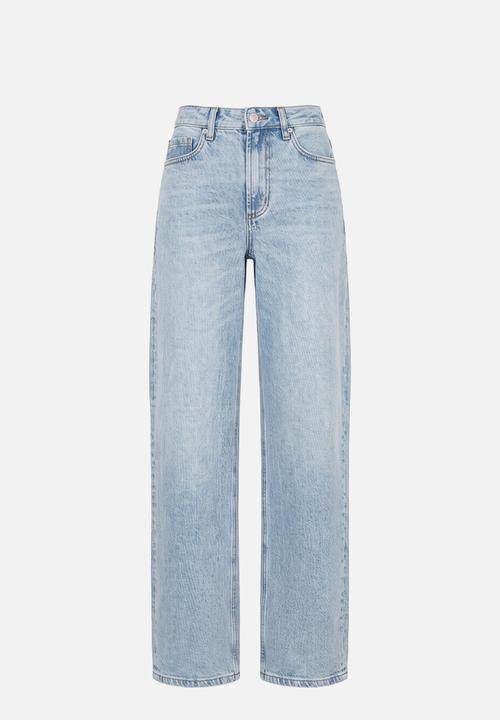 Forever New - Nicki mid-rise straight jeans in - light wash