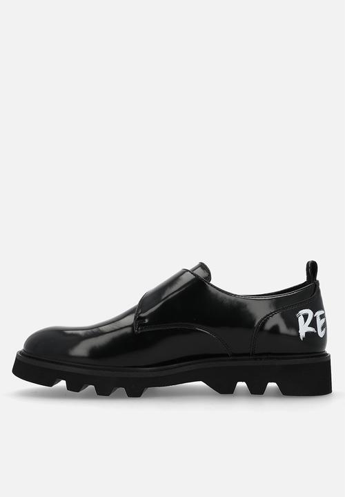 Replay - Canver Print - Black