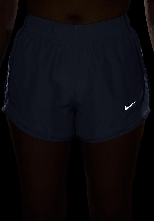 Nike - W Nk Dri-Fit Mid-Rise Brief-Lined Running Shorts - Palest Purple