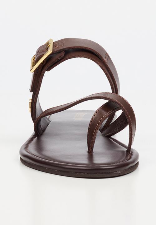 Nicci Tyler - Ariana 1 Leather Toe Post Sandal - Chocolate