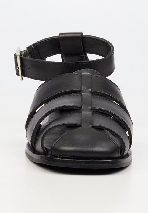 Nicci Tyler - Silvia 1 Leather Fisherman - Black