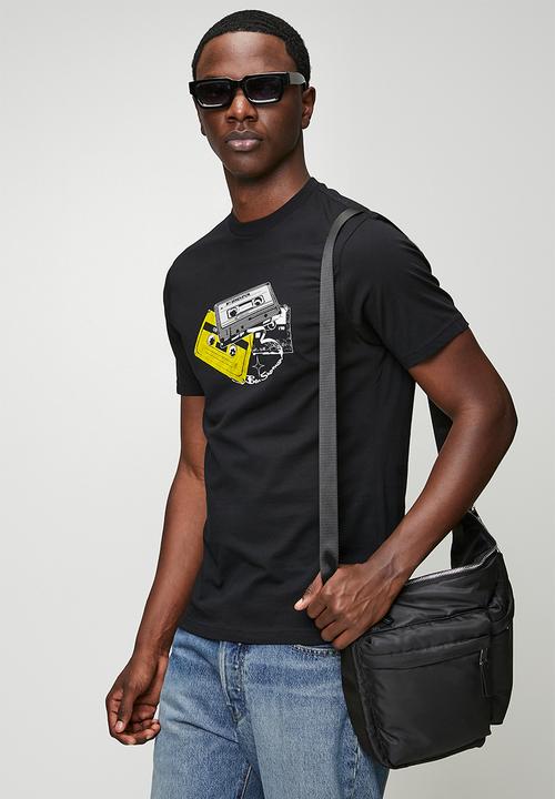 Ben Sherman - Cassette Stack Tee Shirt - Black