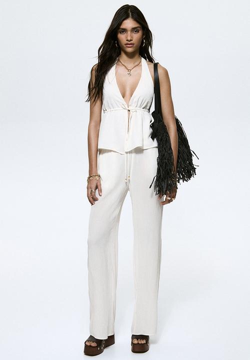 H&M - Viscose halterneck top - white